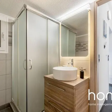 Cute Homm 2bdr In P Faliro Thiseos Str アパート *